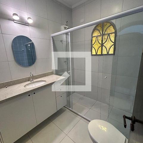 Casa para alugar com 200m², 5 quartos e 2 vagasBanheiro da Suíte 1