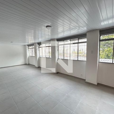 Casa para alugar com 200m², 5 quartos e 2 vagasVaranda dos fundos