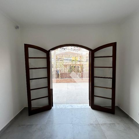 Casa para alugar com 200m², 5 quartos e 2 vagasQuarto 2