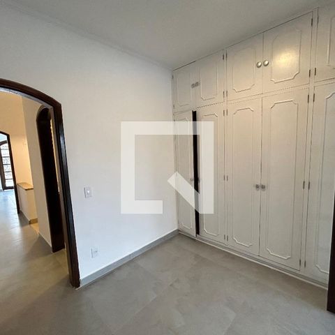 Casa para alugar com 200m², 5 quartos e 2 vagasQuarto 3