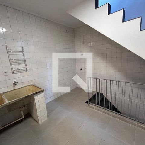 Casa para alugar com 200m², 5 quartos e 2 vagasLavanderia
