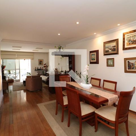 Apartamento à venda com 142m², 3 quartos e 2 vagasSala