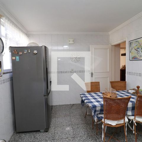 Apartamento à venda com 142m², 3 quartos e 2 vagasCozinha