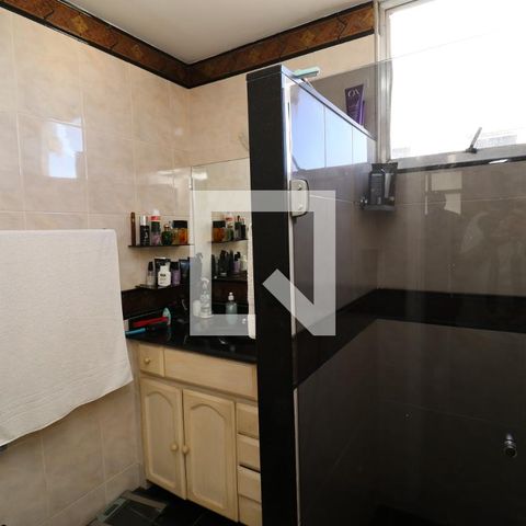 Apartamento à venda com 142m², 3 quartos e 2 vagasBanheiro da Suíte