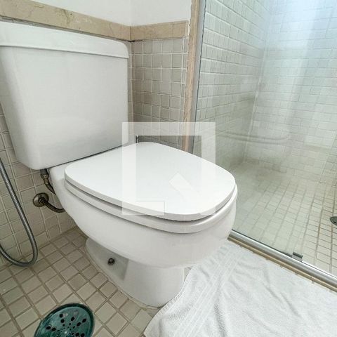 Apartamento para alugar com 184m², 2 quartos e 3 vagasBanheiro da Suíte 1