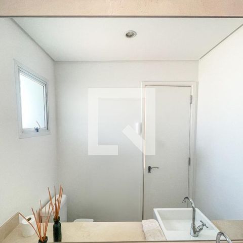 Apartamento para alugar com 184m², 2 quartos e 3 vagasLavabo