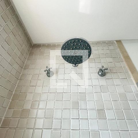Apartamento para alugar com 184m², 2 quartos e 3 vagasBanheiro da Suíte 2