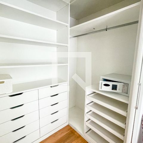 Apartamento para alugar com 184m², 2 quartos e 3 vagasCloset