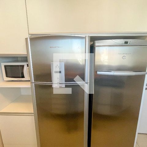 Apartamento para alugar com 184m², 2 quartos e 3 vagasCozinha