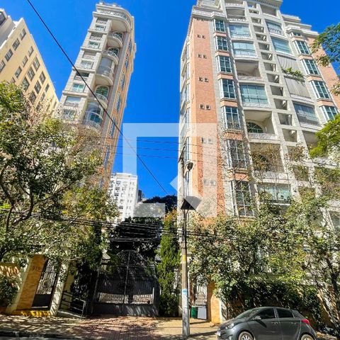 Apartamento para alugar com 184m², 2 quartos e 3 vagasFachada