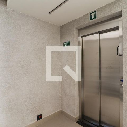 Apartamento à venda com 26m², 1 quarto e sem vagaElevador