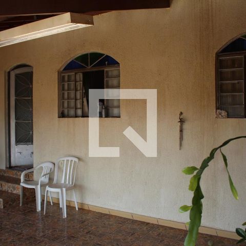 Casa à venda com 250m², 4 quartos e 1 vagaVaranda - Sala 2