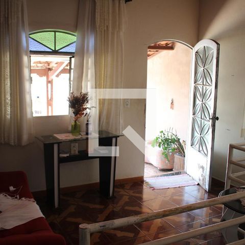 Casa à venda com 250m², 4 quartos e 1 vagaSala 2
