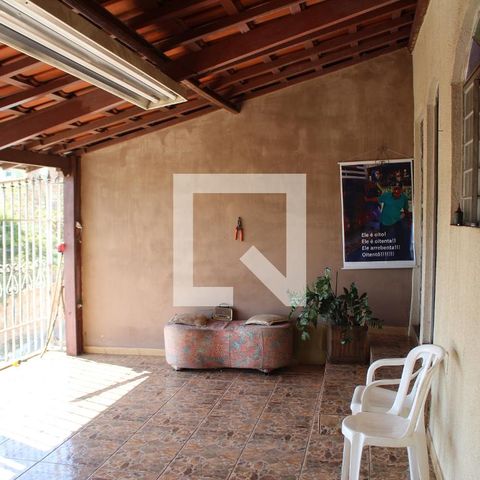 Casa à venda com 250m², 4 quartos e 1 vagaVaranda - Sala 2