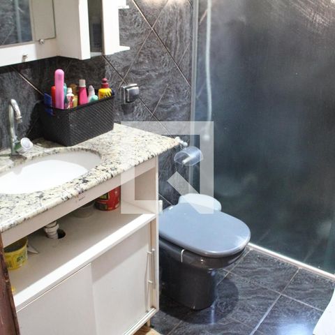 Casa à venda com 250m², 4 quartos e 1 vagaBanheiro 2