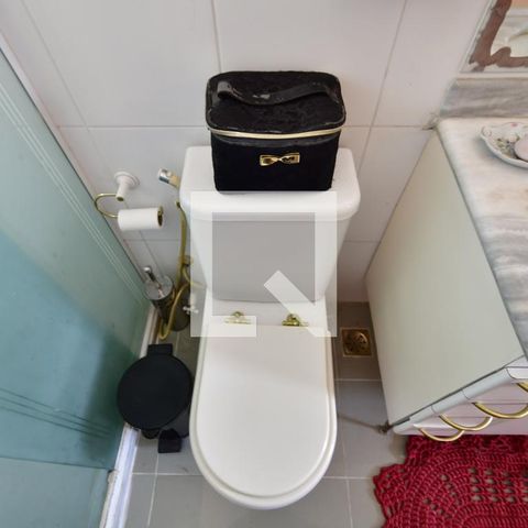 Apartamento para alugar com 176m², 4 quartos e 2 vagasBanheiro Suíte