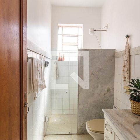 Apartamento à venda com 71m², 3 quartos e 1 vaga Apartamento à venda com 71m², 3 quartos e 1 vagaBanheiro Social
