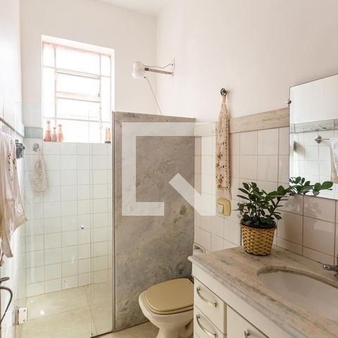 Apartamento à venda com 71m², 3 quartos e 1 vaga Apartamento à venda com 71m², 3 quartos e 1 vagaBanheiro Social