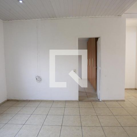 Casa à venda com 118m², 4 quartos e 2 vagasSala