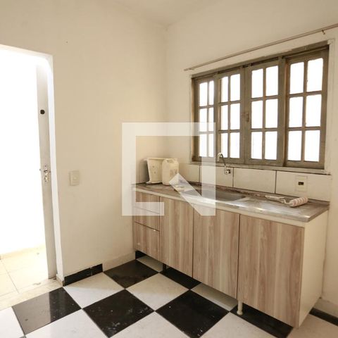 Casa à venda com 118m², 4 quartos e 2 vagasCozinha