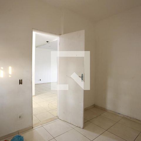 Casa à venda com 118m², 4 quartos e 2 vagasQuarto 1