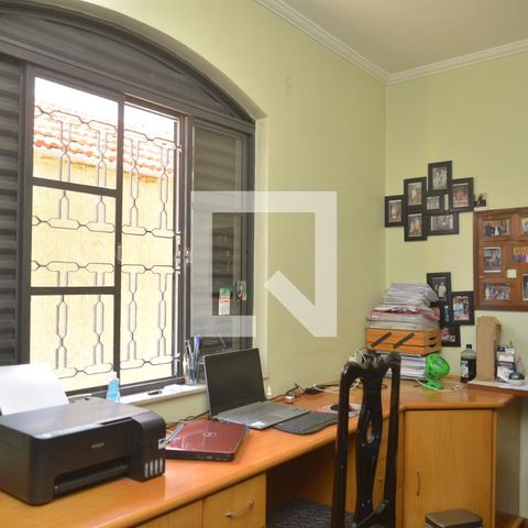 Casa à venda com 201m², 3 quartos e 2 vagasQuarto 2