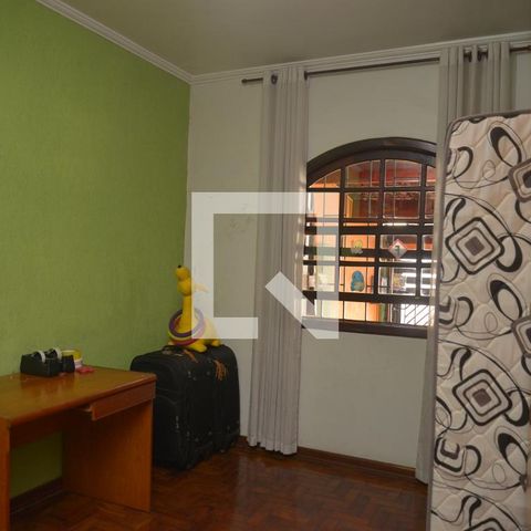 Casa à venda com 201m², 3 quartos e 2 vagasQuarto 1