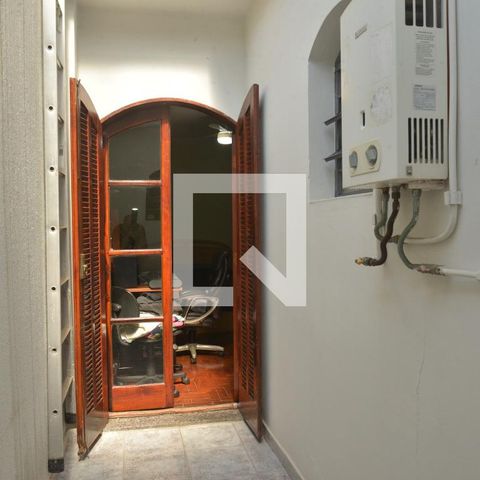 Casa à venda com 201m², 3 quartos e 2 vagasQuarto 3