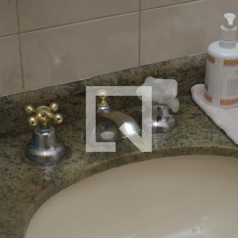 Casa à venda com 201m², 3 quartos e 2 vagasQuarto 3