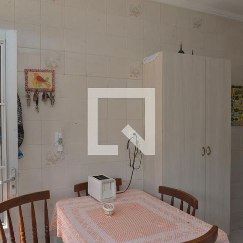 Casa à venda com 201m², 3 quartos e 2 vagasCozinha