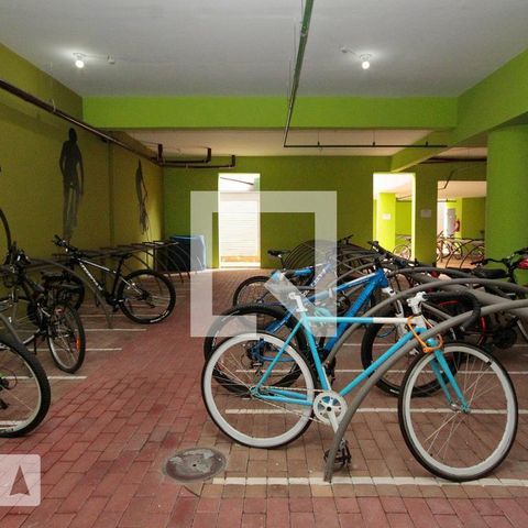 Studio à venda com 28m², 0 quarto e sem vaga Studio à venda com 28m², 0 quarto e sem vagaÁrea comum