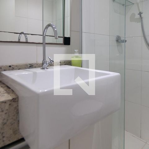 Studio à venda com 28m², 0 quarto e sem vaga Studio à venda com 28m², 0 quarto e sem vagaBanheiro