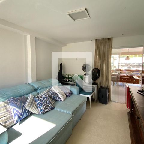 Apartamento para alugar com 440m², 6 quartos e 2 vagas Apartamento para alugar com 440m², 6 quartos e 2 vagasQuarto 4