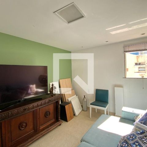 Apartamento para alugar com 440m², 6 quartos e 2 vagas Apartamento para alugar com 440m², 6 quartos e 2 vagasQuarto 4