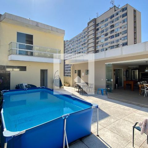 Apartamento para alugar com 440m², 6 quartos e 2 vagas Apartamento para alugar com 440m², 6 quartos e 2 vagasÁrea externa