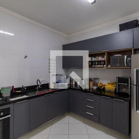 Casa à venda com 119m², 3 quartos e 2 vagasCozinha