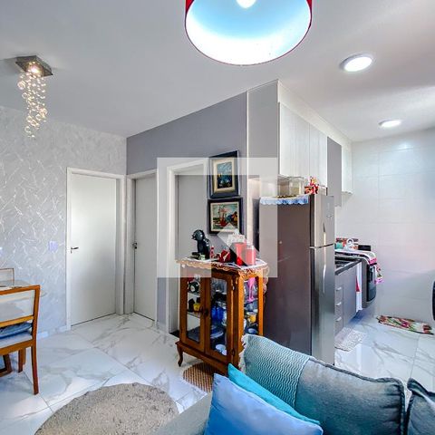 Apartamento à venda com 44m², 2 quartos e 1 vagaSala
