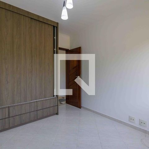 Apartamento à venda com 121m², 4 quartos e 2 vagasQuarto 2