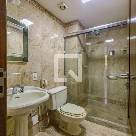 Apartamento à venda com 121m², 4 quartos e 2 vagasBanheiro Social
