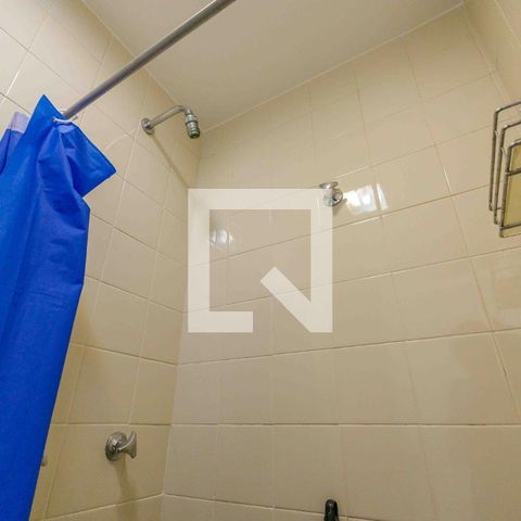 Apartamento à venda com 121m², 4 quartos e 2 vagasBanheiro de Serviço
