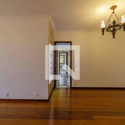 Apartamento à venda com 121m², 4 quartos e 2 vagasSala
