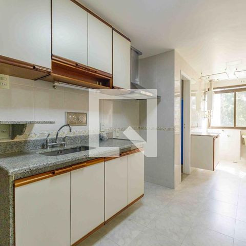 Apartamento à venda com 121m², 4 quartos e 2 vagasCozinha