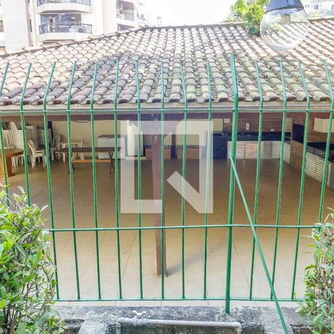 Apartamento à venda com 121m², 4 quartos e 2 vagasÁrea Comum Churrasqueira