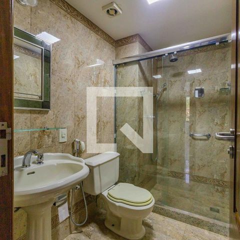 Apartamento à venda com 121m², 4 quartos e 2 vagasBanheiro Social