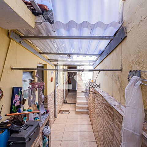 Casa à venda com 122m², 3 quartos e 1 vaga Casa à venda com 122m², 3 quartos e 1 vagaCorredor