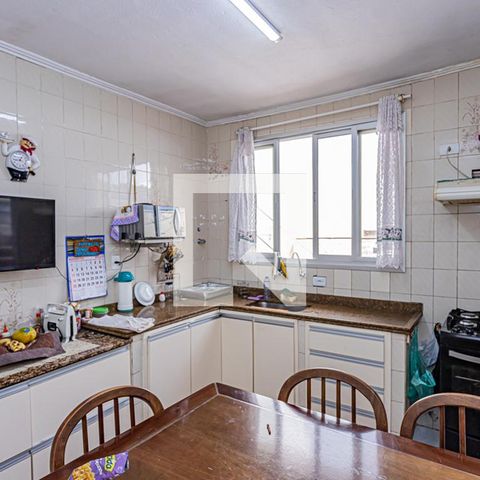 Casa à venda com 122m², 3 quartos e 1 vaga Casa à venda com 122m², 3 quartos e 1 vagaCozinha
