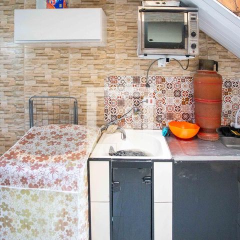 Casa à venda com 201m², 3 quartos e 2 vagas Casa à venda com 201m², 3 quartos e 2 vagasÁrea de Serviço