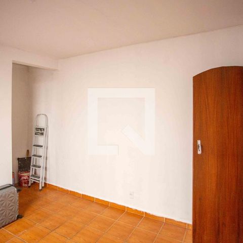 Casa à venda com 201m², 3 quartos e 2 vagas Casa à venda com 201m², 3 quartos e 2 vagasQuarto de Serviço