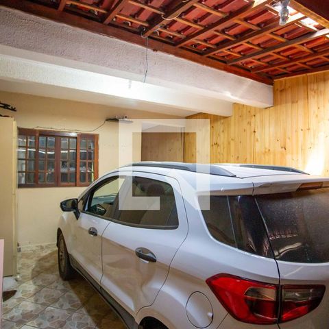Casa à venda com 201m², 3 quartos e 2 vagas Casa à venda com 201m², 3 quartos e 2 vagasGaragem