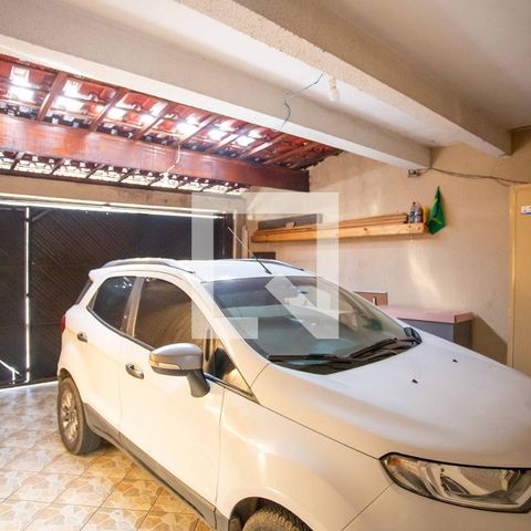 Casa à venda com 201m², 3 quartos e 2 vagas Casa à venda com 201m², 3 quartos e 2 vagasGaragem